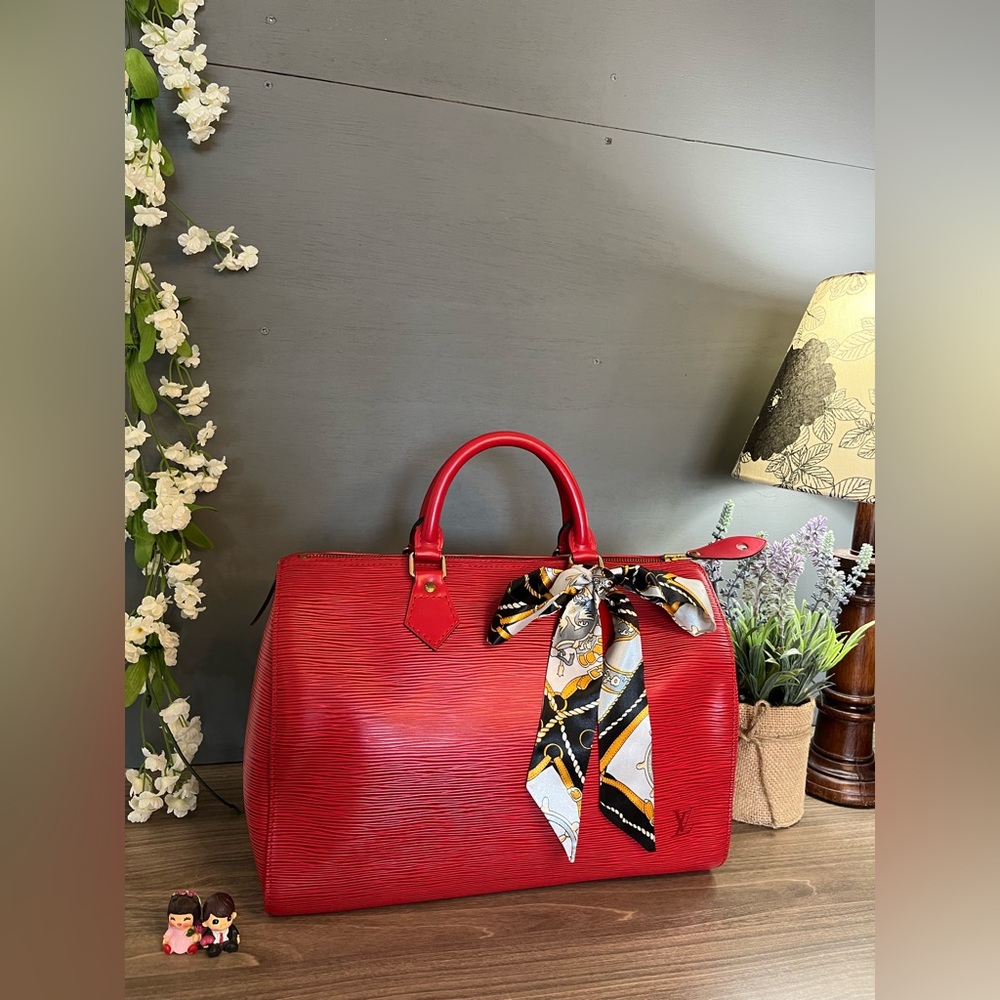 Louis Vuitton Speedy 30 Epi Red